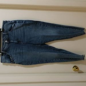 Maurices jeans